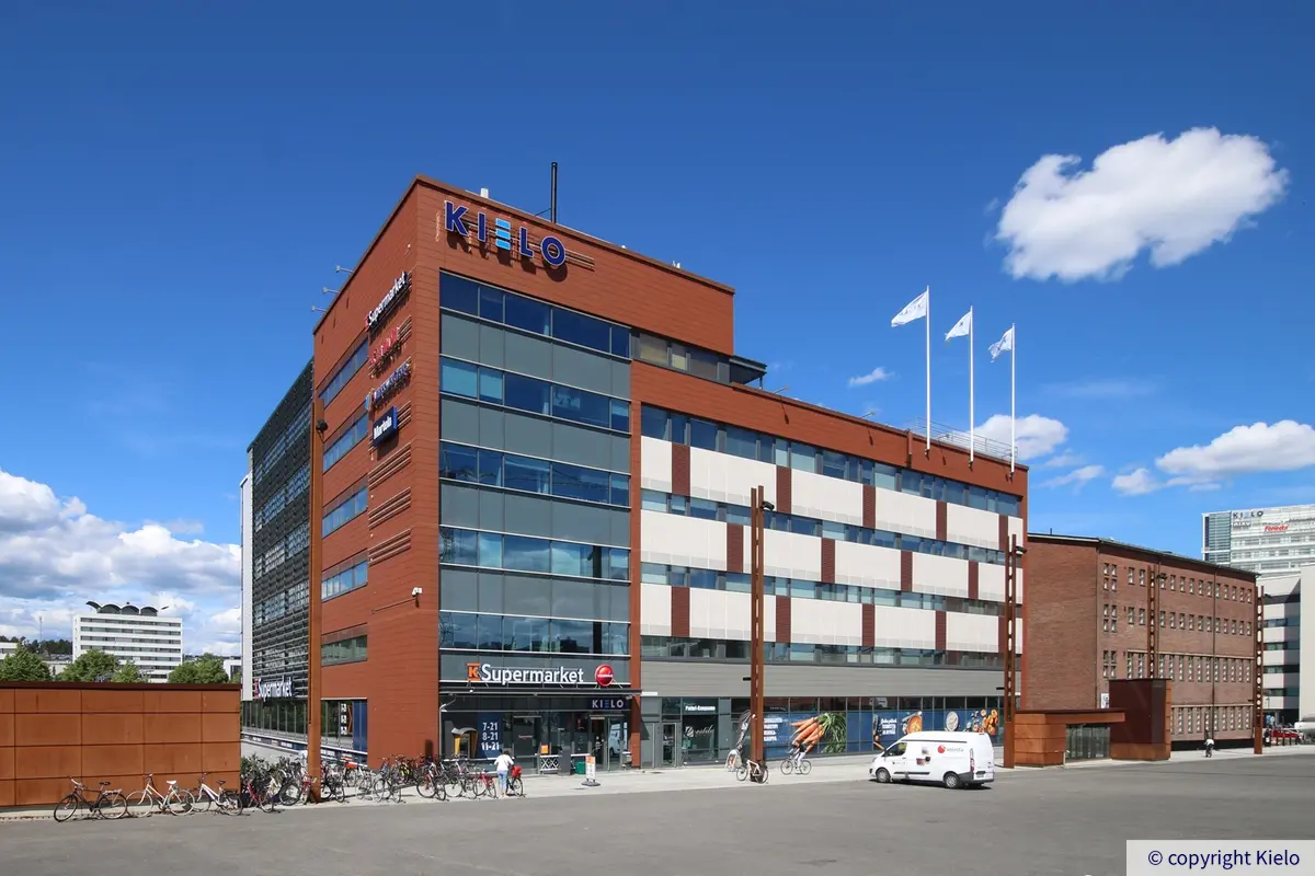 Innova 4, Lutakonaukio 1, Jyväskylä, kiinteistöstä otettu ulkokuva.