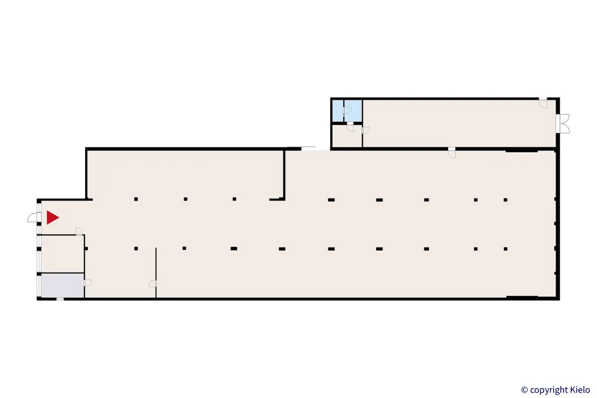 Kuopion Varikkokatu 2 katutason 905 m2 toimitilan pohjakuva.
