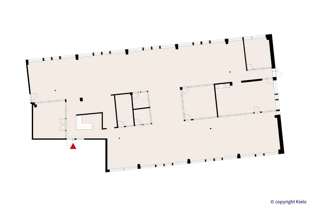 Lutakonaukio 7, Jyväskylä, 2. kerroksen 569 m2 toimitilan pohjakuva.