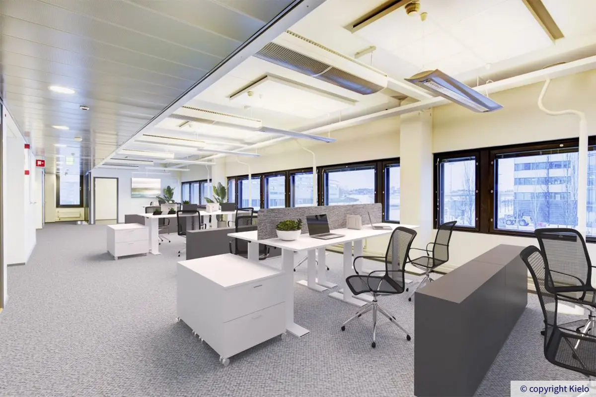 Virtuaalikalustettu avotoimisto, jossa runsaasti työpisteitä Gate8 Business Park toimistotilassa.