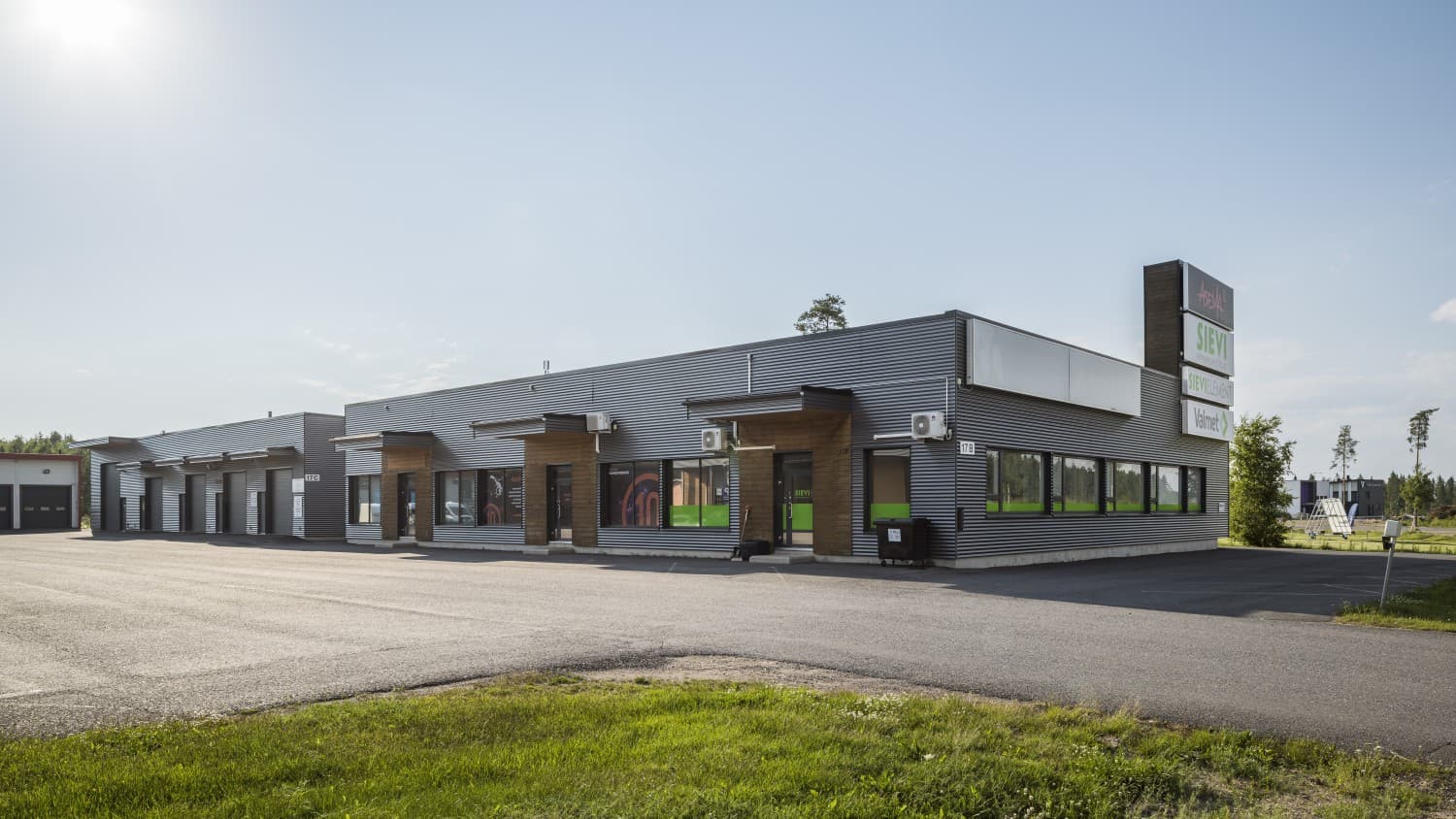 305_220627_Zateliitintie_17_005_some