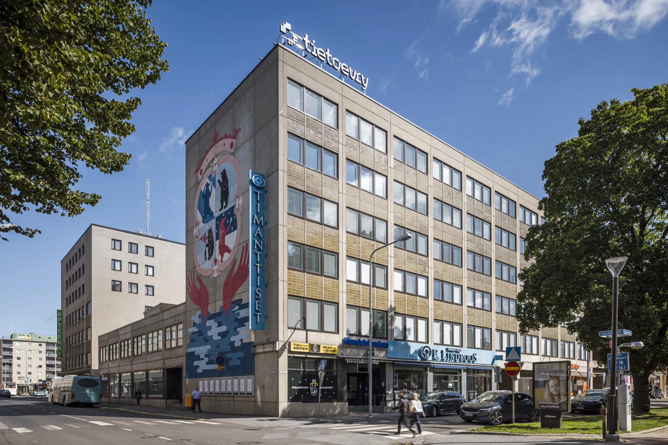 Itäpuisto 7