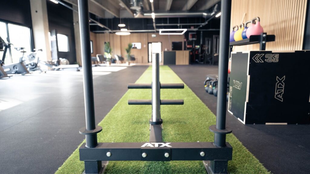 työntökelkka kauppakaaren toimitilan kuntosalilla